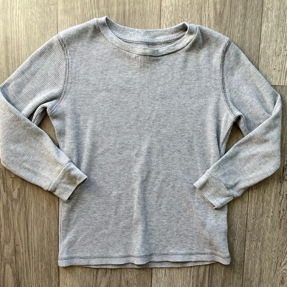 Old Navy Boy Long Sleeve Waffle Knit Solid Medium Heather Gray Size Small 6/7